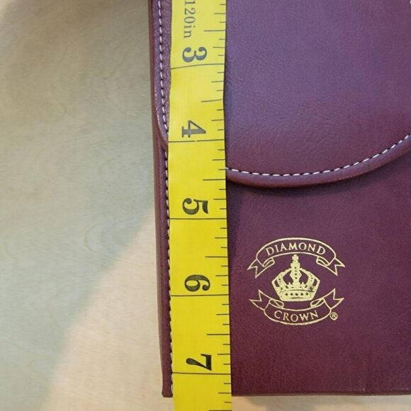 Diamond Crown Cigar Carrying Case - 3 Cigar Capacity - Picture 10 of 12